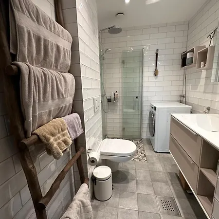 Lagre, & Stylish Flat With Balcony Apartmán Oslo
